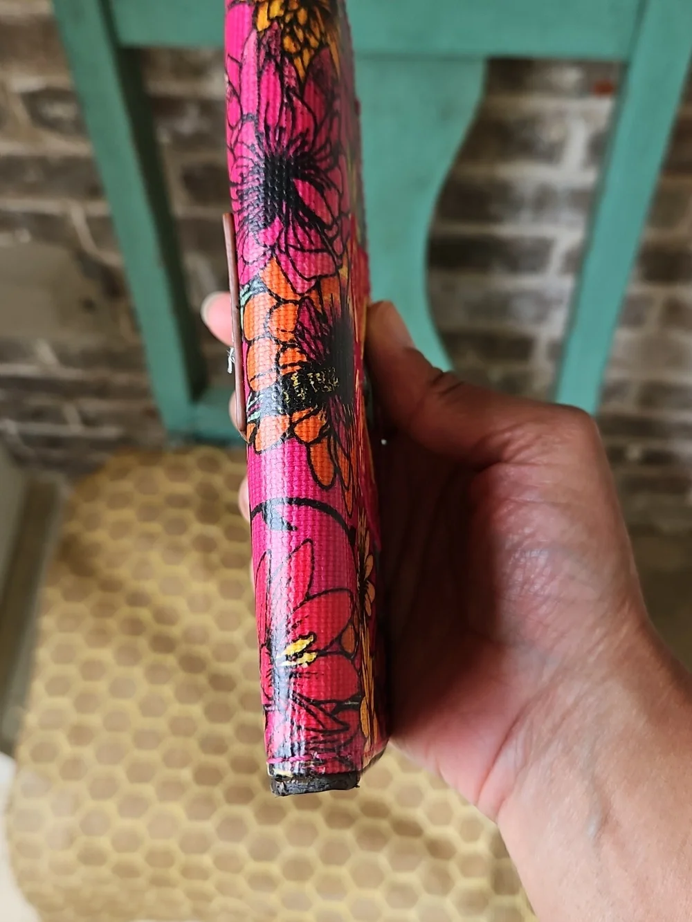 NWOT! Sakroots Butterfly Violet Wallet